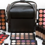 Как подобрать косметику для ежедневного макияжа