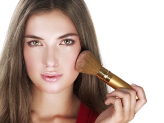 Как подобрать косметику для ежедневного макияжа