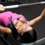 Лучшие упражнения для груди женщин в домашних условиях